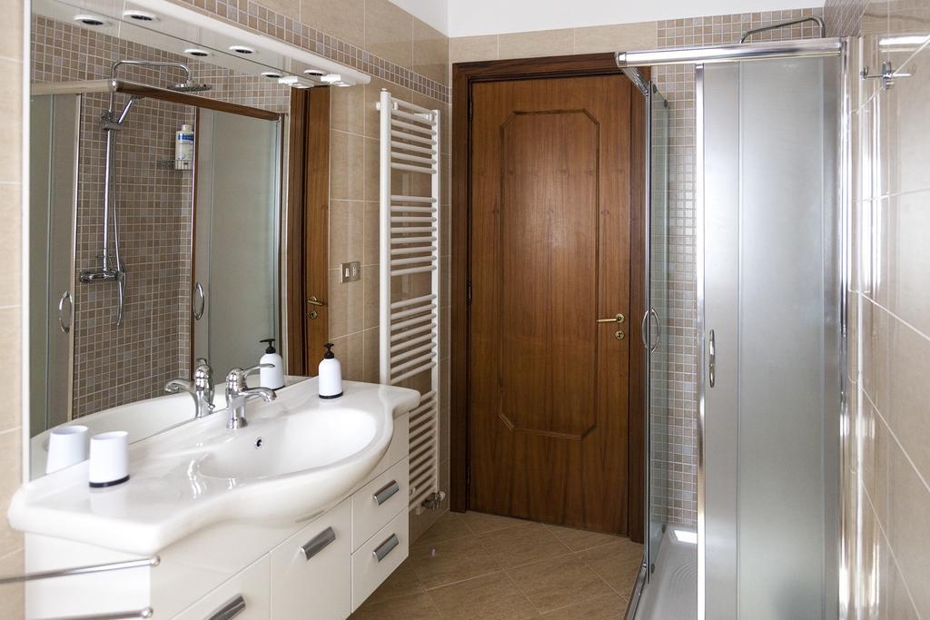 B&B Lecce House Δωμάτιο φωτογραφία